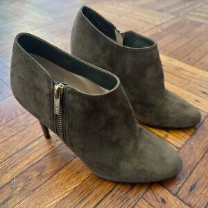 LIKE NEW! Jimmy Choo Olive Genuine Suede Ankle Boots
